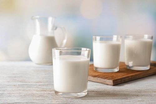 Beda Susu Pasteurisasi dan UHT